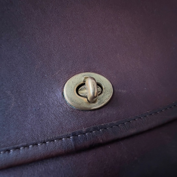 Vintage Authentic Pre 1994 Coach Mahogany City Bag Adjustable Strap Hang Tag - Picture 3 of 15